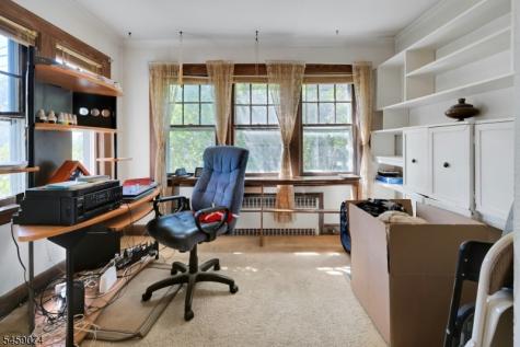 9 Sherwood Place West Orange NJ 07052