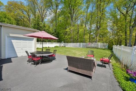 90 Morningside Road Verona NJ 07044