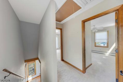 95 Wildwood Road Jefferson NJ 07438