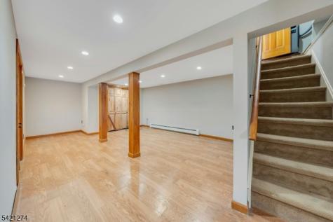 95 Wildwood Road Jefferson NJ 07438