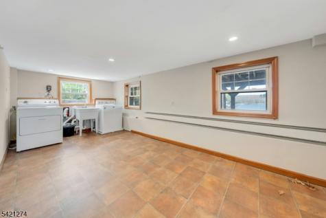 95 Wildwood Road Jefferson NJ 07438