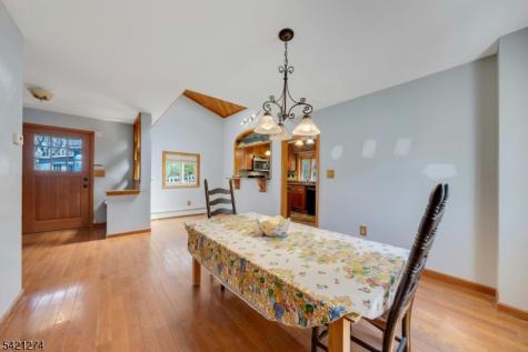 95 Wildwood Road Jefferson NJ 07438