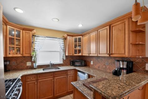 136 W Lincoln Avenue Rahway NJ 07065