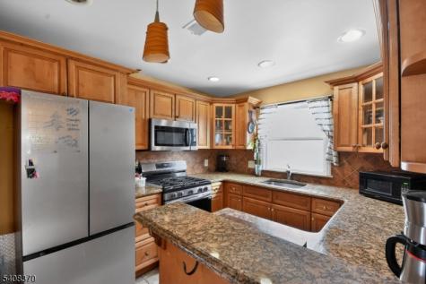 136 W Lincoln Avenue Rahway NJ 07065