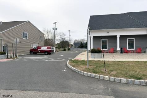 8 Reasoner Lane Flemington NJ 08822