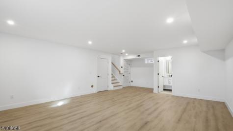 4 Hilltop Way Essex Fells NJ 07021