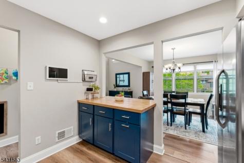 40 Lexington Lane West Milford NJ 07480