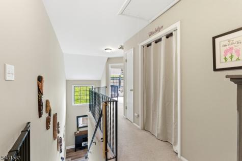 40 Lexington Lane West Milford NJ 07480