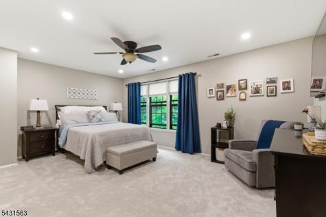 40 Lexington Lane West Milford NJ 07480