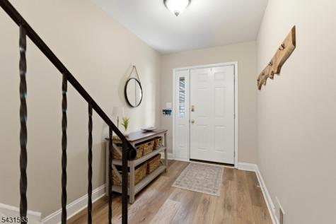 40 Lexington Lane West Milford NJ 07480