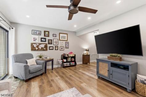 40 Lexington Lane West Milford NJ 07480
