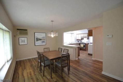9 Pine Street Midland Park NJ 07432