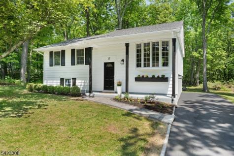 17 Elm Street Stanhope NJ 07874