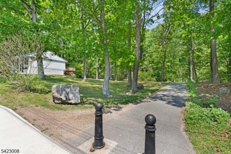 17 Elm Street Stanhope NJ 07874