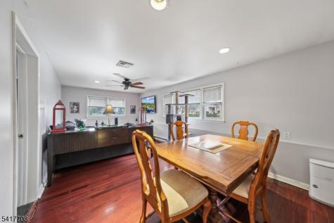 2 Caryn Place Fairfield NJ 07004