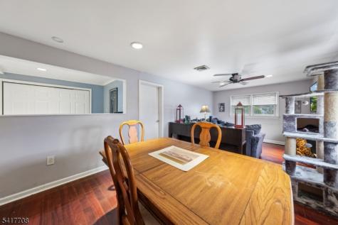 2 Caryn Place Fairfield NJ 07004