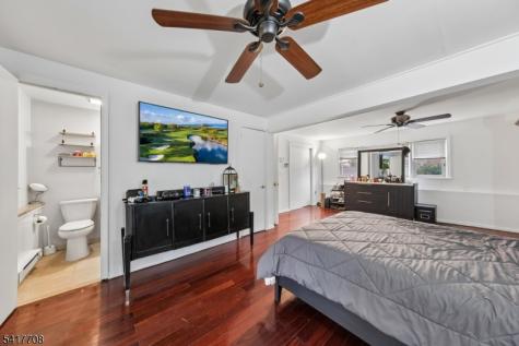 2 Caryn Place Fairfield NJ 07004