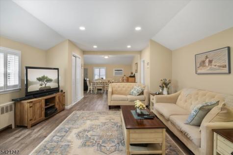 107 Kingston Road Parsippany-troy Hills NJ 07054