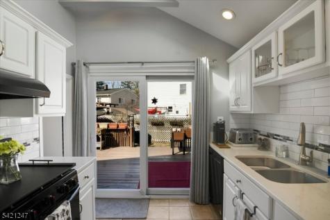107 Kingston Road Parsippany-troy Hills NJ 07054