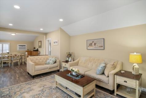 107 Kingston Road Parsippany-troy Hills NJ 07054