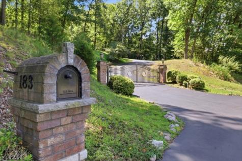 183 Church Road Holland NJ 08848