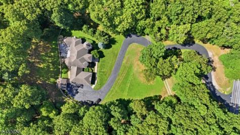 183 Church Road Holland NJ 08848