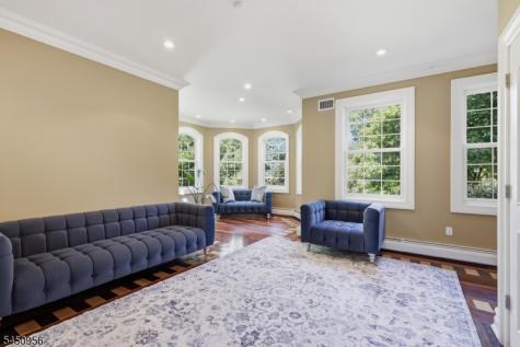 183 Church Road Holland NJ 08848