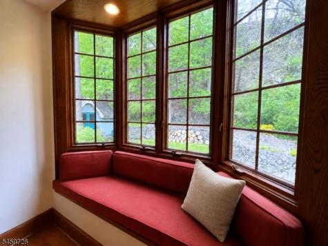 52 Warfield Street Montclair NJ 07043