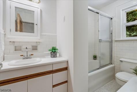 52 Warfield Street Montclair NJ 07043