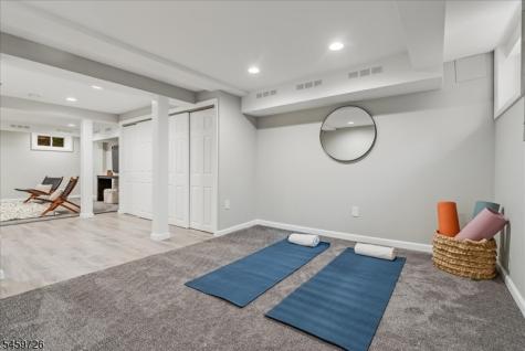 52 Warfield Street Montclair NJ 07043