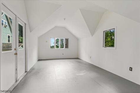 52 Warfield Street Montclair NJ 07043