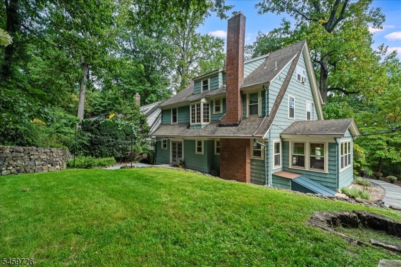 52 Warfield Street Montclair NJ 07043