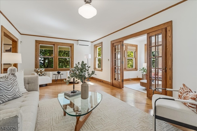 52 Warfield Street Montclair NJ 07043