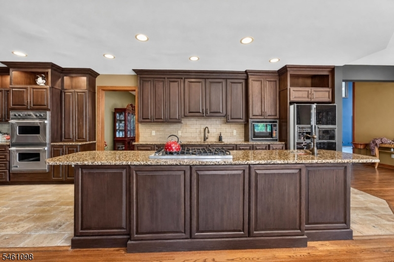 8 Springhill Road Franklin NJ 08801