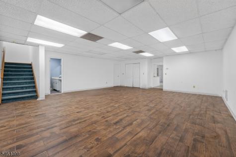 8 Springhill Road Franklin NJ 08801