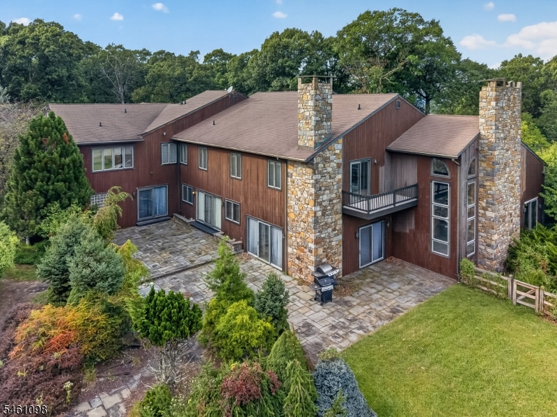 8 Springhill Road Franklin NJ 08801