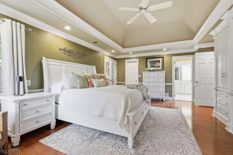 9 Proprietor Lane Readington NJ 08889