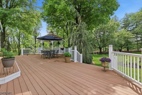 9 Proprietor Lane Readington NJ 08889