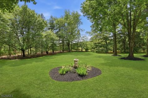 9 Proprietor Lane Readington NJ 08889