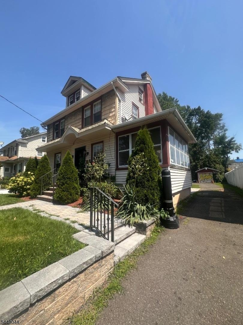 1037 W 5th Street Plainfield NJ 07063