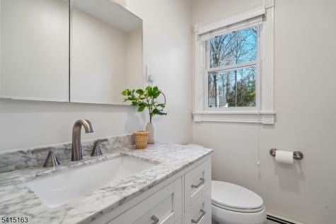22 Brook Hollow Lane New Providence NJ 07974
