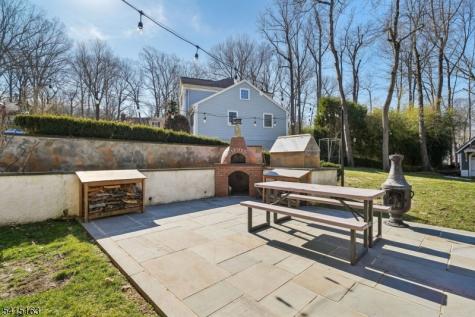 22 Brook Hollow Lane New Providence NJ 07974