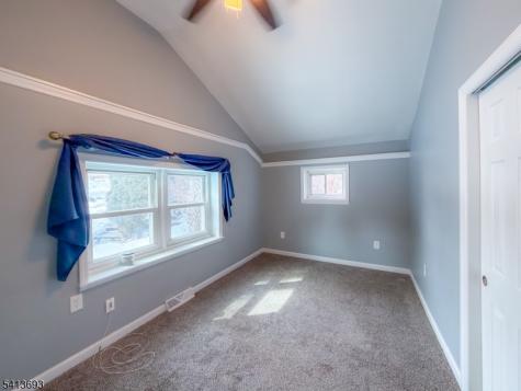10 Ludlow Street Jefferson NJ 07885