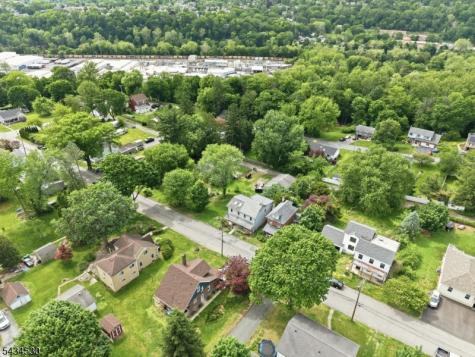 139 N Prospect Street Lopatcong NJ 08865
