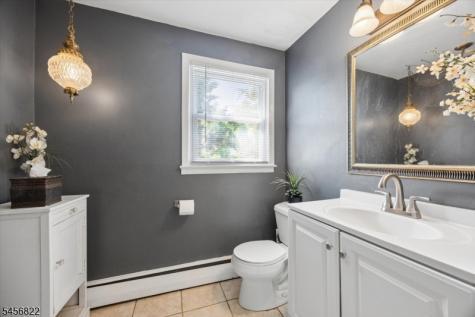 11 Surrey Lane Springfield NJ 07081
