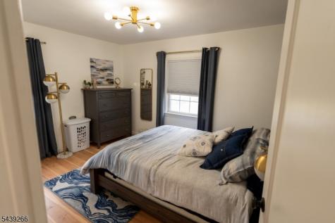 52 Knollwood Terrace Clifton NJ 07012