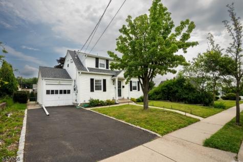 52 Knollwood Terrace Clifton NJ 07012
