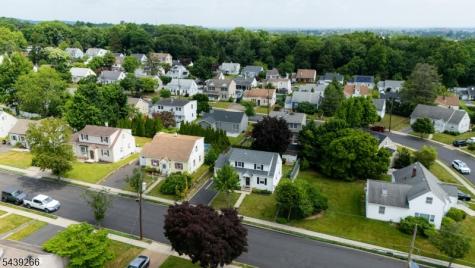 52 Knollwood Terrace Clifton NJ 07012