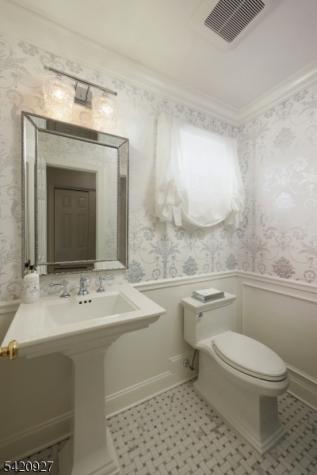 12 Buttonwood Court Montgomery NJ 08502