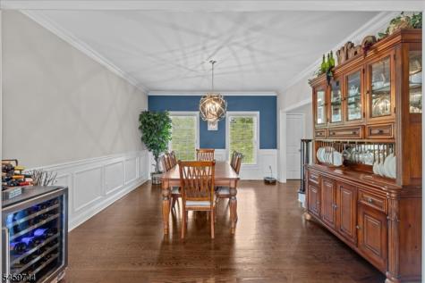 5 Thames Lane Raritan NJ 08822